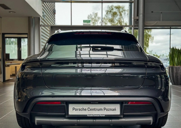 Porsche Taycan cena 583900 przebieg: 4219, rok produkcji 2023 z Końskie małe 232